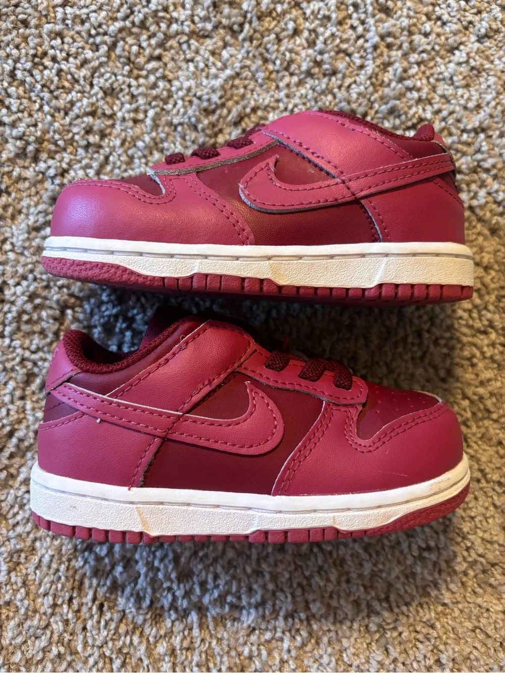Nike Kids Sneakers in Deep Pink and White